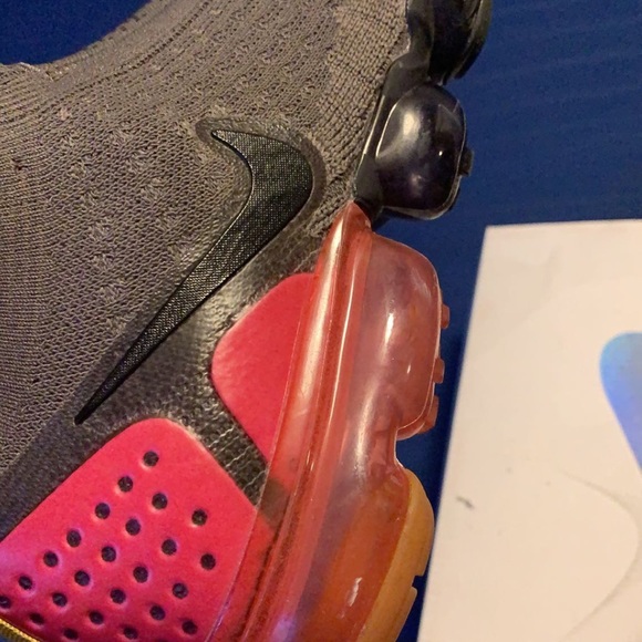 Nike Multi-Color Vapormax (Women) - Picture 3 of 5